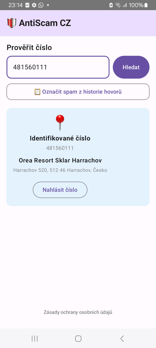 Aplikace zobrazuje jméno firmy k neznámému číslu